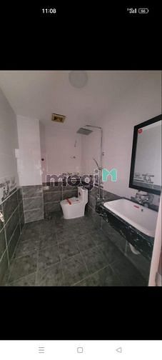 Hình ảnh Q.Tân Bình Cách Mặt Tiền 1 Căn DTSD: 288M2=8Ty7 tl