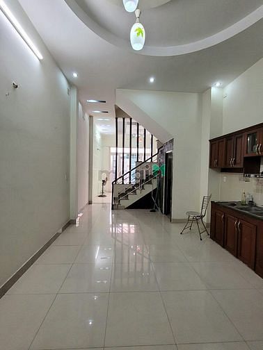 Hình ảnh Nhà cho thuê 1/ Bình Trị Đông 4mx14m 3 lầu 3PN 3WC