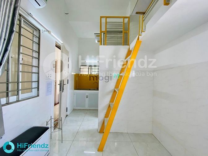Hình ảnh Gác cửa sổ đi bộ sang UFM cạnh tdtu Rmit Lotte hỗ trợ cọc