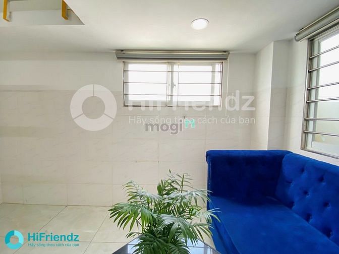 Hình ảnh Gác cửa sổ đi bộ sang UFM cạnh tdtu Rmit Lotte hỗ trợ cọc