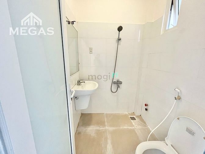 Hình ảnh Căn Hộ Full Nội Thất có Bancol Riêng ngay TÂN SƠN NHÌ - TÂY THẠNH