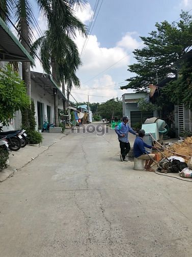 Hình ảnh Gia đình cần bán gấp miếng đất này chỉ có 820 triệu thôi, Tân Định