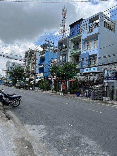 Hình ảnh Nhà Tân Phú, Tô Hiệu, 43m2, 3 Tầng, Hẻm Ô Tô