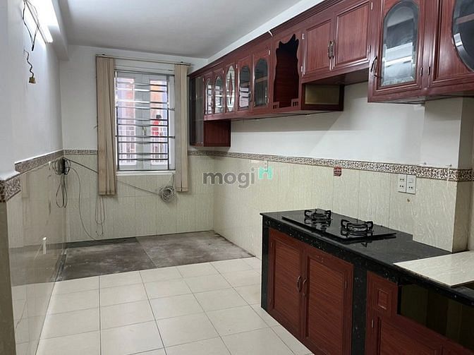 Hình ảnh Cho thuê nhà nguyên căn 90m2 cmt8 q3