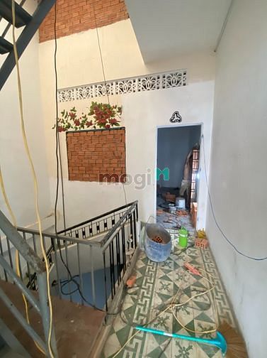 Hình ảnh Cho thuê nhà mặt tiền CMT8, Quận 3