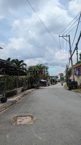 Hình ảnh lô đất 202m2 ngang 4m dài 31m tăng nhơn phú A Q9 thủ đức ,giá rẽ,