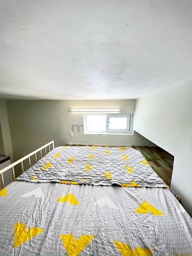 Hình ảnh Cho thuê CHDV giá 3tr_ngay cầu vượt Lê Trọng Tấn 30m2