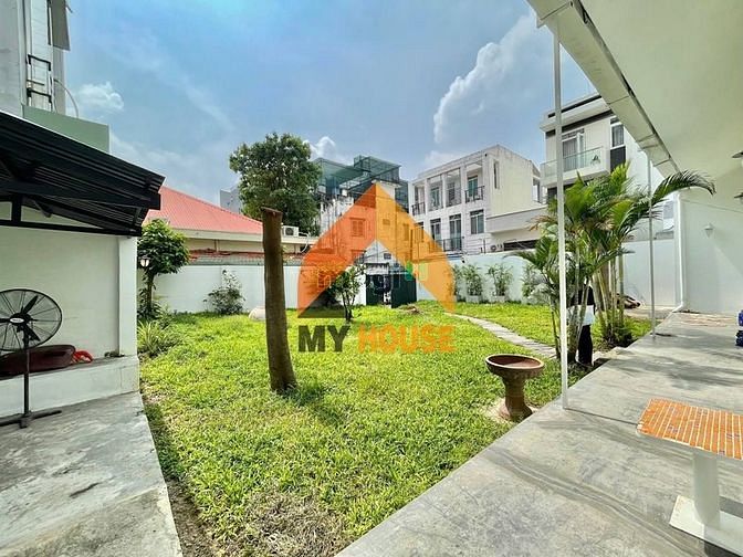 Hình ảnh Chỉ 50tr - Villa quán café 380m2 style Châu Âu