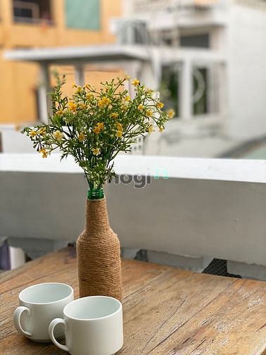 Hình ảnh Cho Thuê Căn Hộ STUDIO BAN CÔNG LỚN ngay trung tâm QUẬN 1