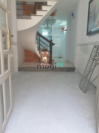 Hình ảnh Nhà 3 lầu 4pn, hẻm 155/8B Cao Đạt - P.1 - Q.5