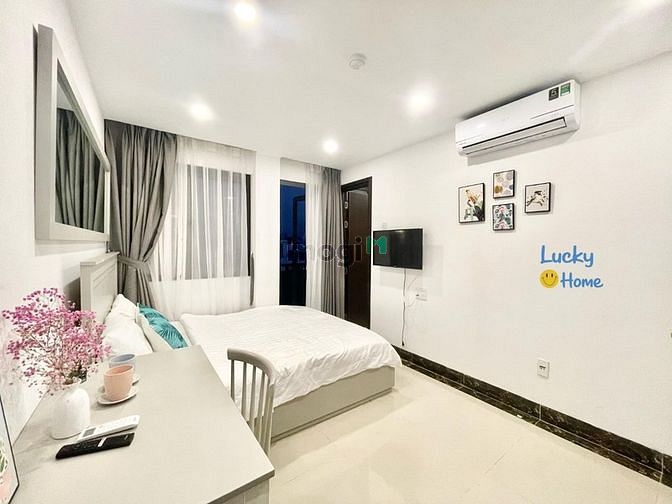 Hình ảnh Chdv full nội thất , ban công thoáng mát tại phan đăng lưu