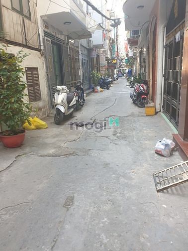 Hình ảnh Nhà 3 lầu 4pn, hẻm 155/8B Cao Đạt - P.1 - Q.5