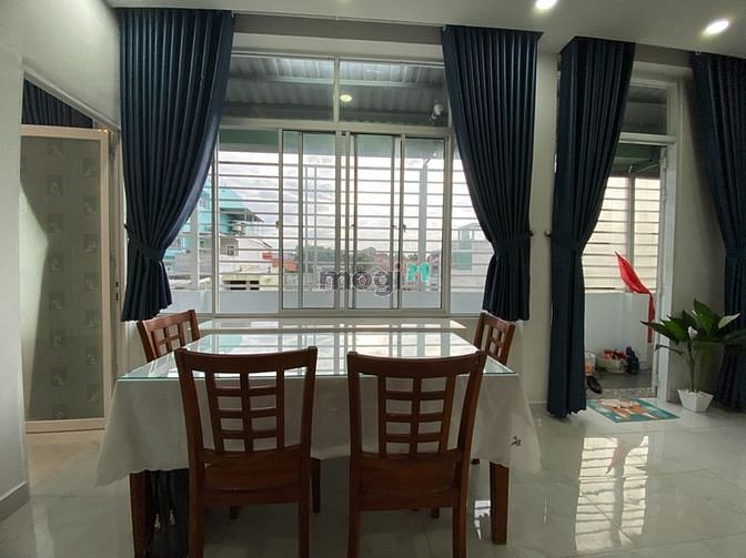 Hình ảnh Bán nhà đường 3 Tháng 2, P14, Q10, 5x27m, Hầm, 5 Lầu, Thang máy.