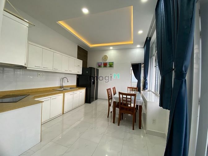 Hình ảnh Bán nhà đường 3 Tháng 2, P14, Q10, 5x27m, Hầm, 5 Lầu, Thang máy.