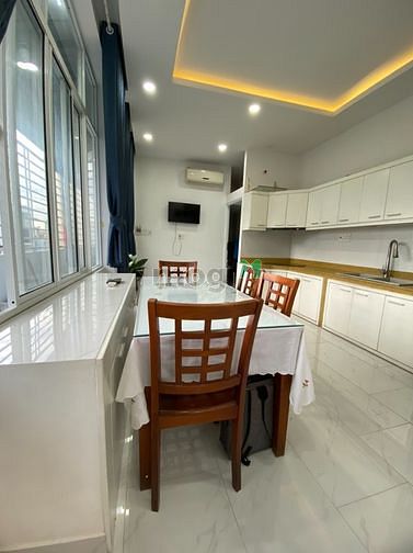 Hình ảnh Bán nhà đường 3 Tháng 2, P14, Q10, 5x27m, Hầm, 5 Lầu, Thang máy.
