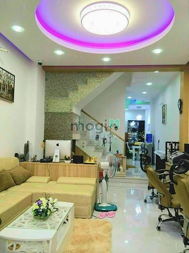 Hình ảnh CHUYỂN CÔNG TÁC Bán nhà Cô Giang Q1, 48m2, 2tỷ150, SHR