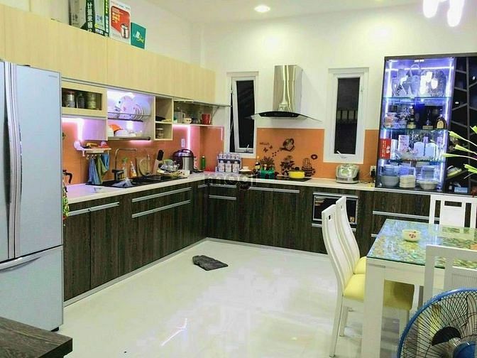 Hình ảnh CHUYỂN CÔNG TÁC Bán nhà Cô Giang Q1, 48m2, 2tỷ150, SHR