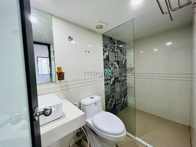 Hình ảnh Căn Hộ Cao Cấp - Ban Công - Full Nội Thất - Ngay Công Viên Làng Hoa
