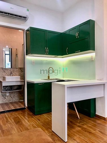 Hình ảnh Mb6623 nạp rút nhanh chóng gần sân bay Tân Sơn Nhất full nội thất cao cấp