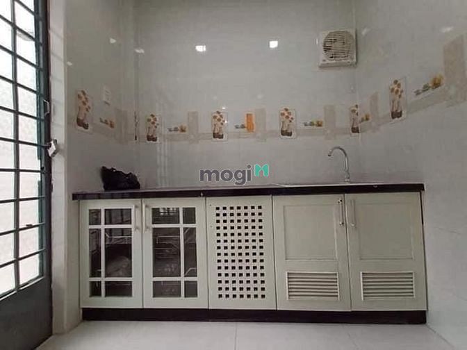 Hình ảnh Sát mặt tiền Trần Bình Trọng, Phường 2, Quận 5