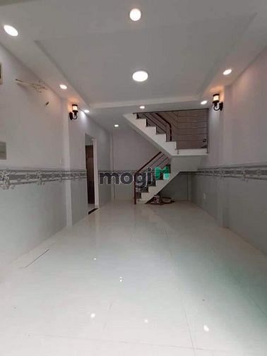 Hình ảnh Sát mặt tiền Trần Bình Trọng, Phường 2, Quận 5