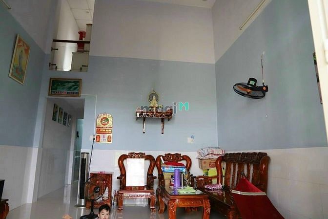 Hình ảnh + Nhà bán hưng định gần chợ chòm sao