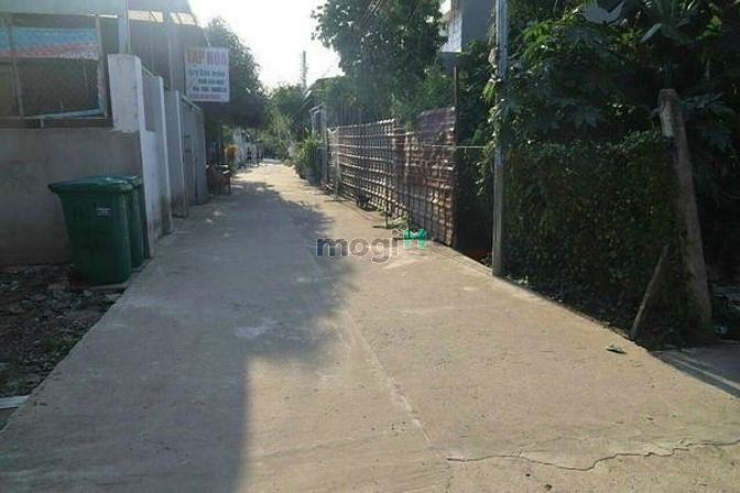 Hình ảnh + Nhà bán hưng định gần chợ chòm sao