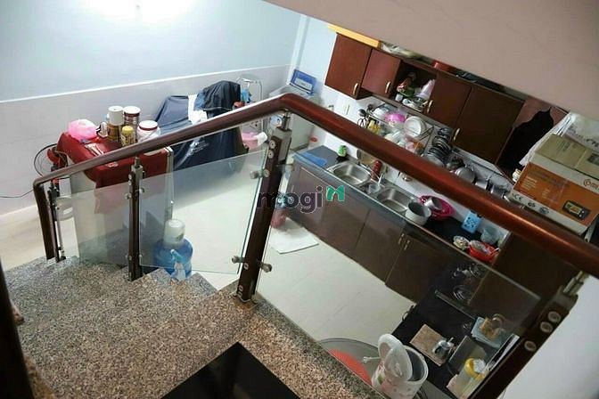 Hình ảnh + Nhà bán hưng định gần chợ chòm sao