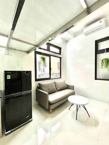 Hình ảnh Duplex ban công_Thành Thái q10_mới khai trương