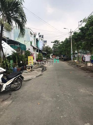 Hình ảnh Bán nhà 2 tầng đúc Phan Văn Hớn Giá Rẻ 4.99 Tỷ