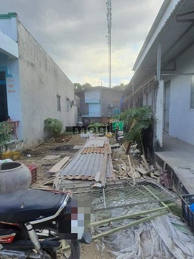 Hình ảnh Bán đất ở Nguyễn Văn Tạo, 106m2 chỉ 2 tỷ 35 thương lượng