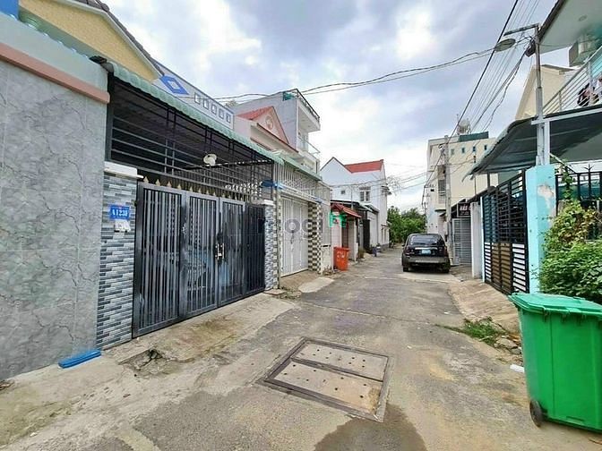 Hình ảnh _ nhà Bình nhâm - kdc lâu đài vàng