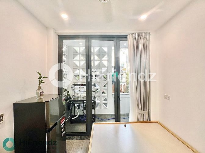Hình ảnh CHDV Mới Xây Bancol Siêu Rộng Ngay Chợ Tân Định