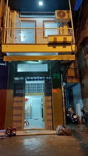 Hình ảnh Cho thuê nhà góc 2 mặt hẻm xe hơi - Tái Thiết P11 Tân Bình