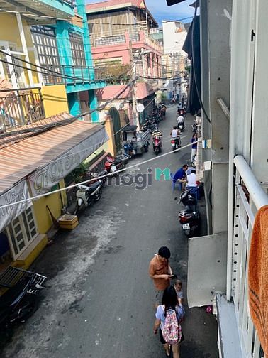 Hình ảnh Cho thuê nhà góc 2 mặt hẻm xe hơi - Tái Thiết P11 Tân Bình