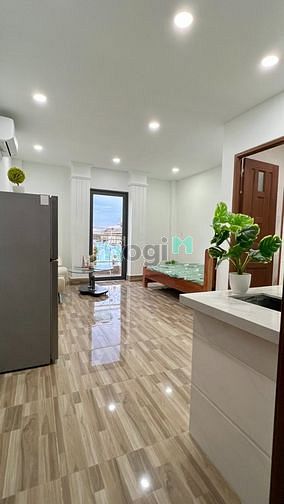 Hình ảnh Cho thuê phòng ban công Đặng Minh Trứ , P10, Tân Bình
