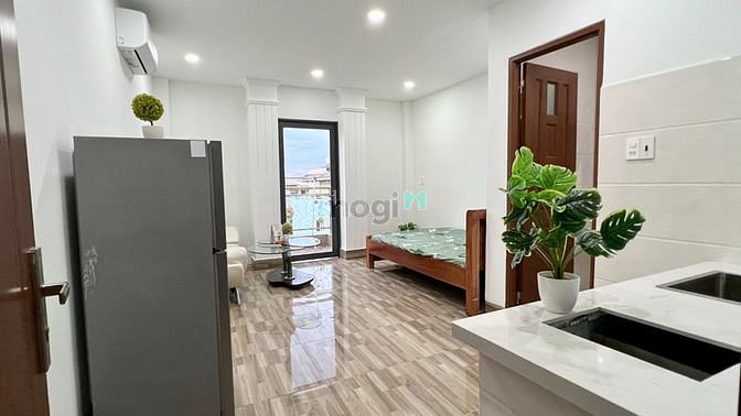 Hình ảnh Cho thuê phòng ban công Đặng Minh Trứ , P10, Tân Bình