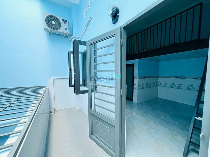 Hình ảnh Cho Thuê CHDV Ban Công - Gác Cao 1M8 - Đầy Đủ Nội Thất - Phan Văn Trị