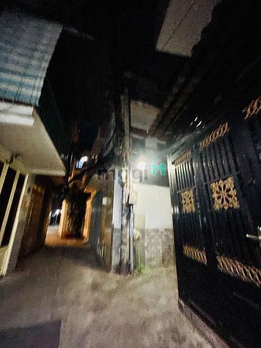 Hình ảnh Điện Biên Phủ Q10 - DTSD 70m2 Cách mặt tiền 1 căn - Chỉ 2.6 tỷ