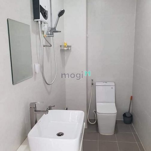 Hình ảnh Vòng xoay Lăng Cha Cả, 28m2, 4 tầng,  hẻm Ô tô, nhà mới keng