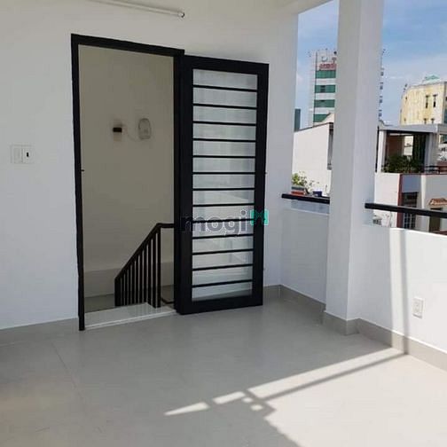 Hình ảnh Vòng xoay Lăng Cha Cả, 28m2, 4 tầng,  hẻm Ô tô, nhà mới keng