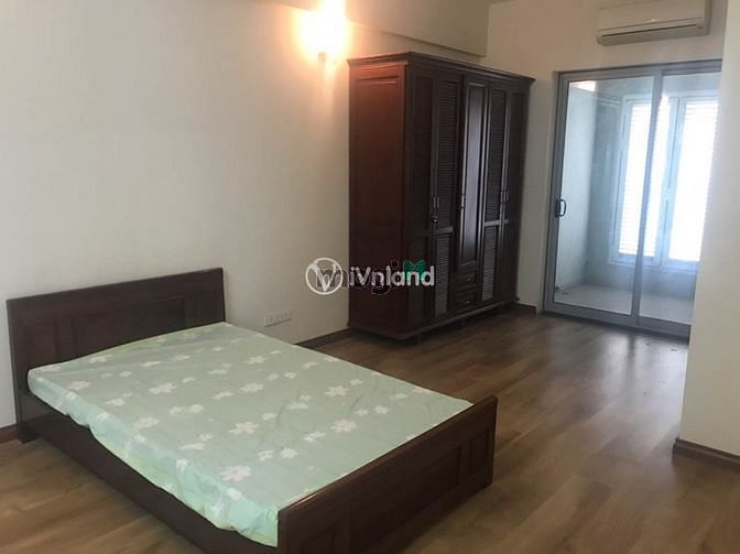 Hình ảnh Cần bán gấp căn chung cư vườn đào ở lạc long quân