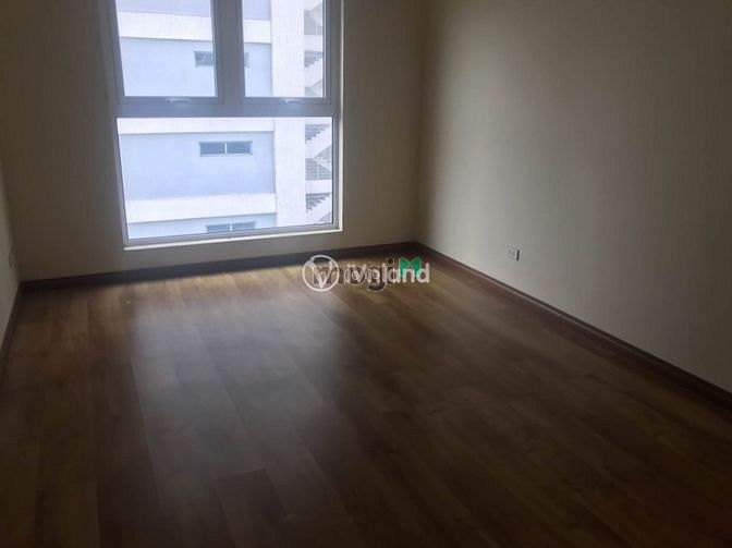 Hình ảnh Cần bán gấp căn chung cư vườn đào ở lạc long quân