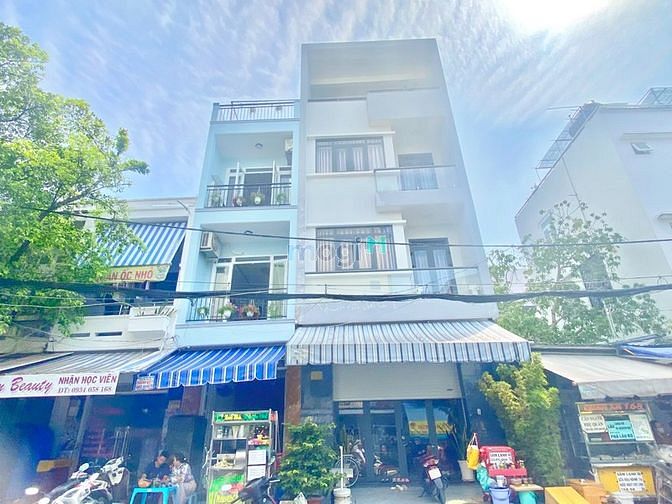 Hình ảnh Chỉ 6.45 tỷ sở hữu Mặt tiền KDBB đông đúc Quận 7