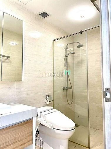 Hình ảnh Cho thuê nhà 2 lâu 1 trệt 1 san thuong mới