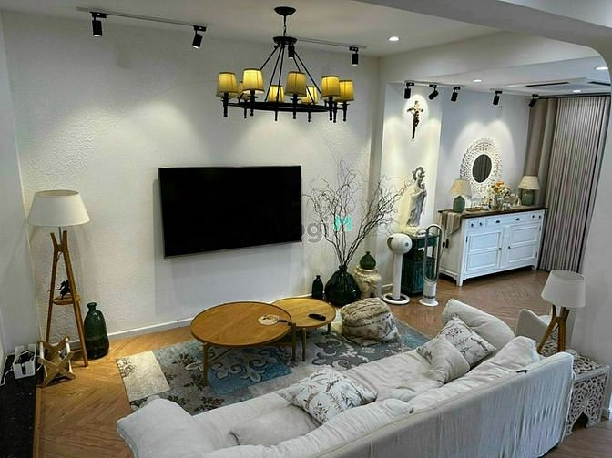 Hình ảnh Bán biệt thự Thảo Điền, Quận 2, DTSD 360m2, Khu Compound, Giá 40 tỷ TL