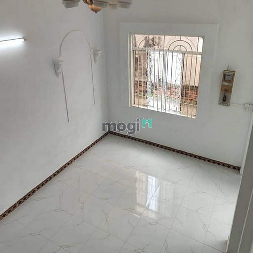 Hình ảnh Phan Văn Trị 44m2 ngang 4m, sát chợ Bà Chiểu