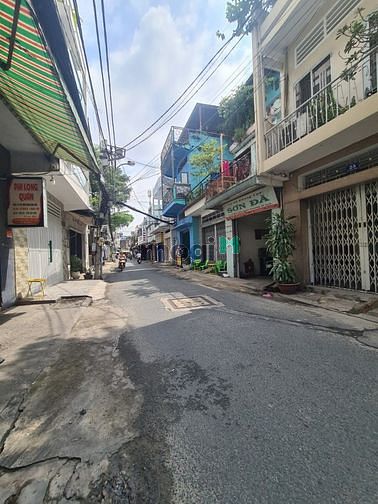 Hình ảnh Còn 2 phòng trống, mới, full nội thất ngay mặt-tiền