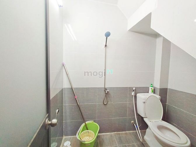 Hình ảnh Mb6623 nạp rút nhanh chóng ngay ngã tư thủ đức, có ban công giá rẻ