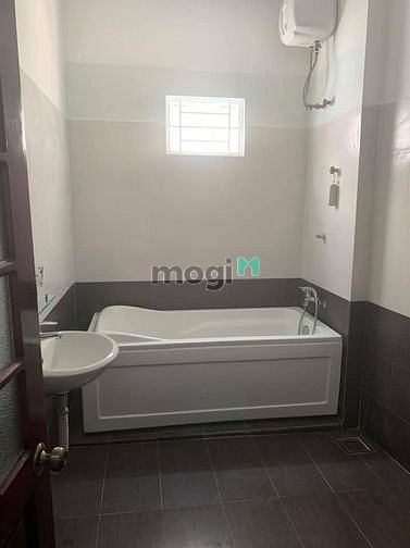 Hình ảnh Cho thuê nhà 3 tầng Sơn Trà 3PN full NT
